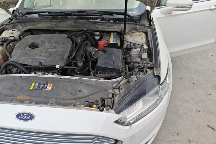 Used Ford Mondeo 2013 1.5L GTDi180 Fashion Edition Engine Bay Left