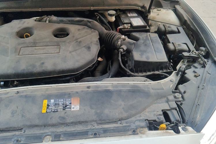 Used Ford Mondeo 2013 2.0L GTDi 200 Fashion Edition Engine Bay Left