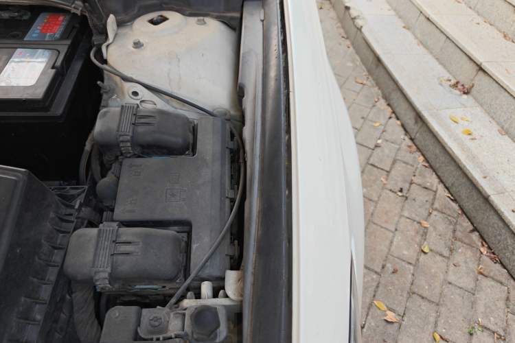 Used Ford Mondeo 2013 1.5L GTDi180 Fashion Edition Engine Bay Left