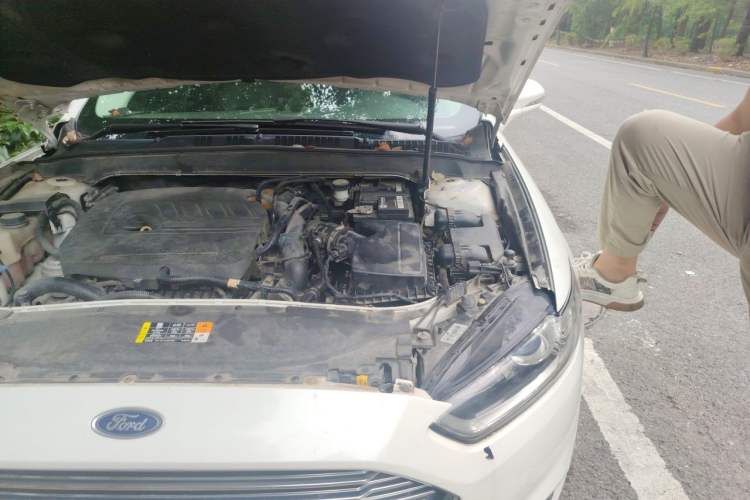 Used Ford Mondeo 2013 1.5L GTDi180 Fashion Edition Engine Bay Left