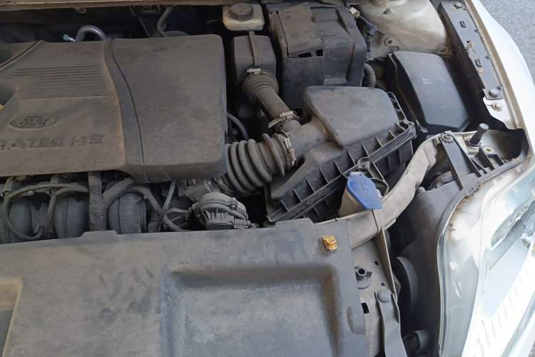 Used Ford Mondeo 2013 2.3L Fashion Edition Engine Bay Left