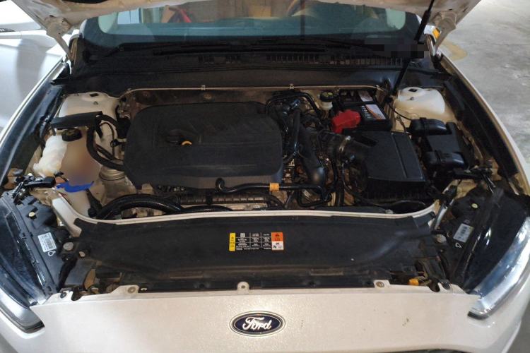 Used Ford Mondeo 2013 1.5L GTDi180 Comfort Model Engine Bay