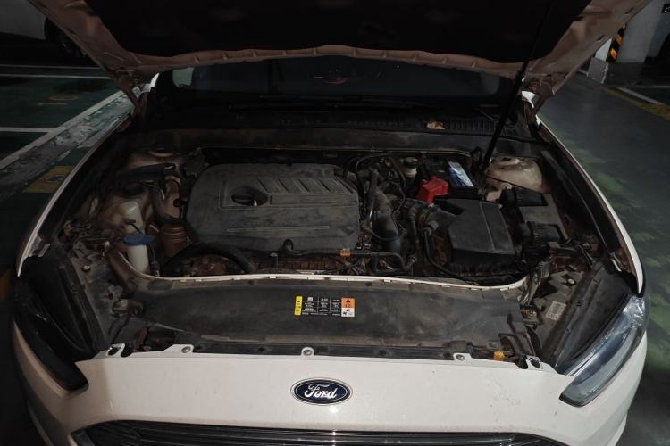 Used Ford Mondeo 2013 1.5L GTDi180 Fashion Edition Engine Bay