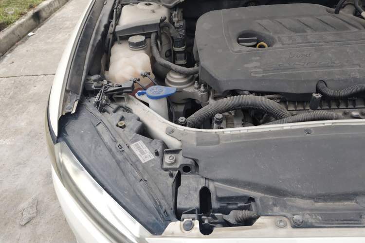 Used Ford Mondeo 2013 1.5L GTDi180 Fashion Edition Engine Bay Right