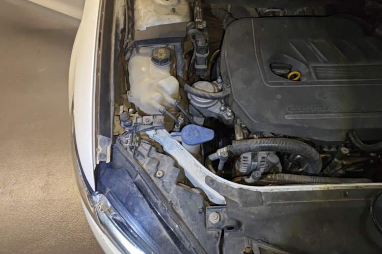 Used Ford Mondeo 2013 1.5L GTDi180 Fashion Edition Engine Bay Right