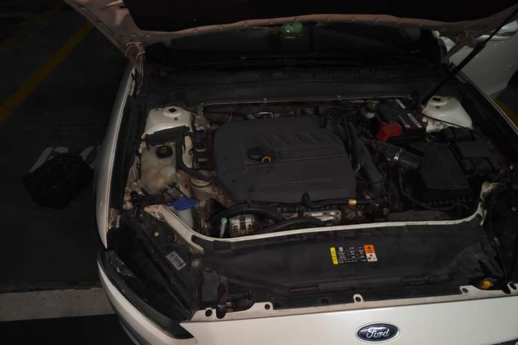 Used Ford Mondeo 2013 1.5L GTDi180 Fashion Edition Engine Bay Right