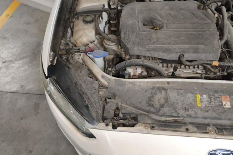 Used Ford Mondeo 2013 1.5L GTDi180 Fashion Edition Engine Bay Right