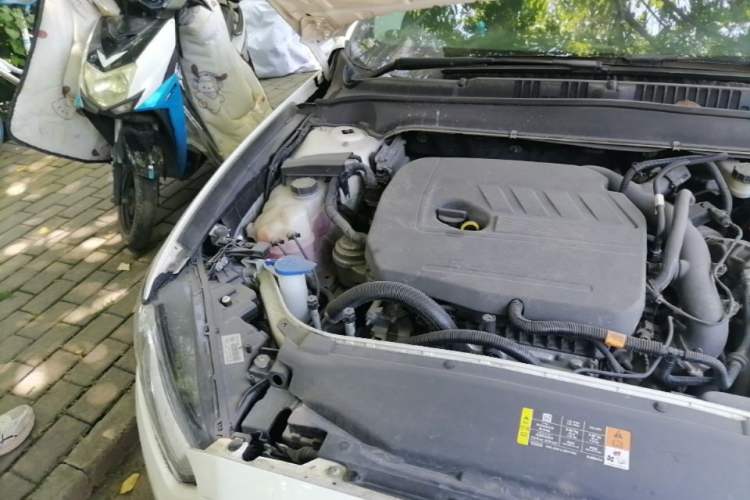 Used Ford Mondeo 2013 1.5L GTDi180 Fashion Edition Engine Bay Right