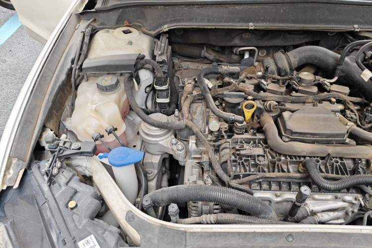 Used Ford Mondeo 2013 1.5L GTDi180 Fashion Edition Engine Bay Right
