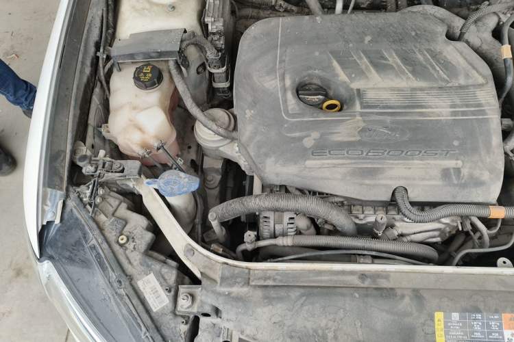 Used Ford Mondeo 2013 1.5L GTDi180 Fashion Edition Engine Bay Right