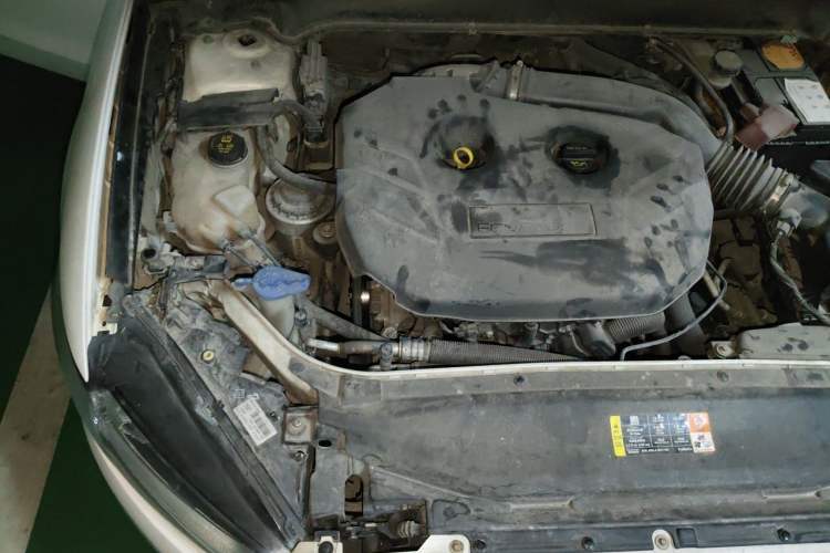 Used Ford Mondeo 2013 2.0L GTDi 200 Fashion Edition Engine Bay Right