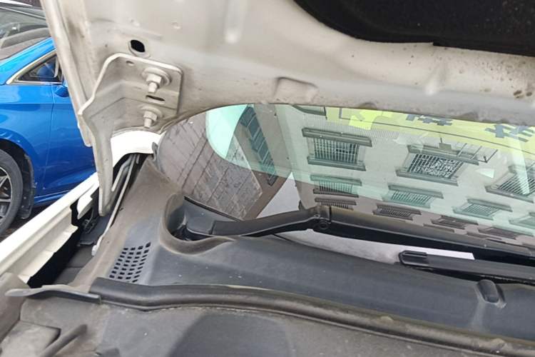 Used Ford Mondeo 2013 1.5L GTDi180 Fashion Edition Engine Bay Right