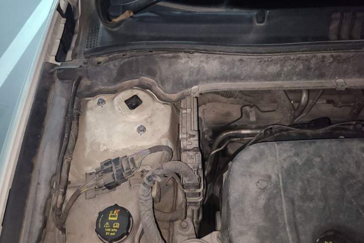 Used Ford Mondeo 2013 1.5L GTDi180 Fashion Edition Engine Bay Right