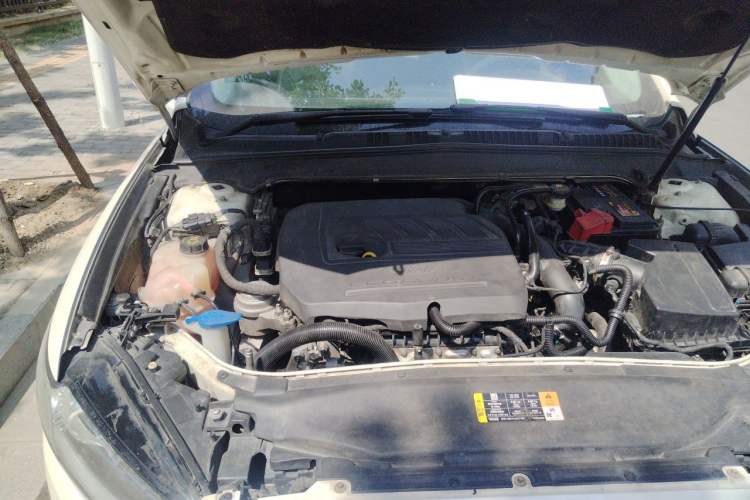 Used Ford Mondeo 2013 1.5L GTDi180 Fashion Edition Engine Bay Right