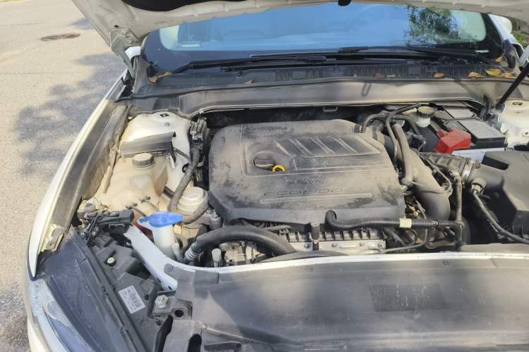 Used Ford Mondeo 2013 1.5L GTDi180 Fashion Edition Engine Bay Right