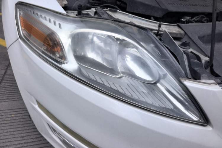 Used Ford Mondeo 2013 2.3L Fashion Edition Engine Bay Right