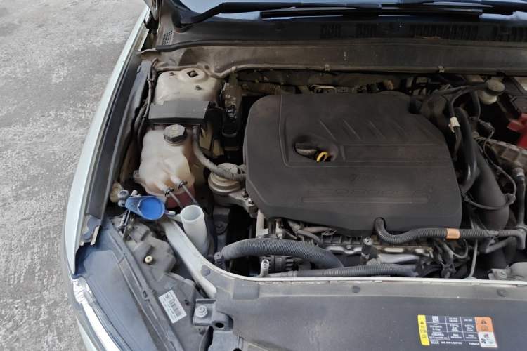 Used Ford Mondeo 2013 1.5L GTDi180 Fashion Edition Engine Bay Right
