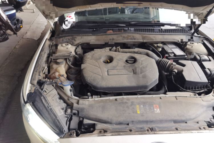 Used Ford Mondeo 2013 2.0L GTDi240 Flagship Edition Engine Bay Right