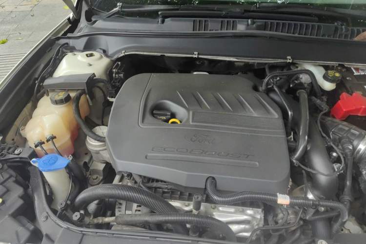 Used Ford Mondeo 2013 1.5L GTDi180 Fashion Edition Engine Bay Right