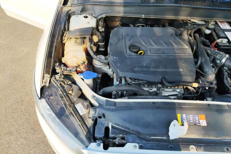Used Ford Mondeo 2013 1.5L GTDi180 Fashion Edition Engine Bay Right