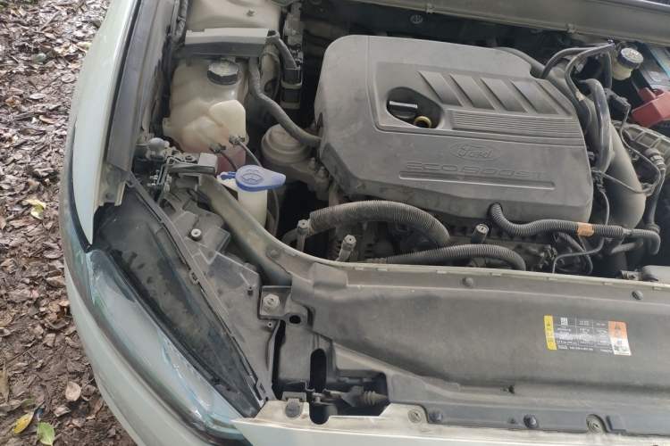 Used Ford Mondeo 2013 1.5L GTDi180 Fashion Edition Engine Bay Right