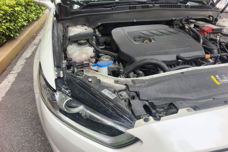 Used Ford Mondeo 2013 1.5L GTDi180 Fashion Edition Engine Bay Right