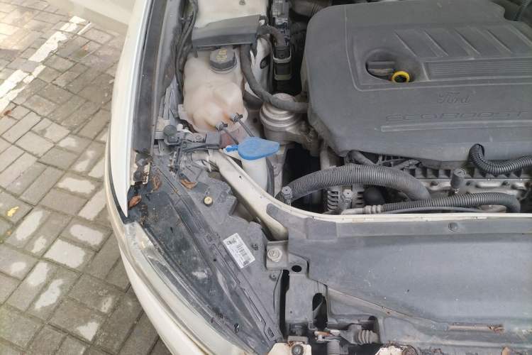 Used Ford Mondeo 2013 1.5L GTDi180 Fashion Edition Engine Bay Right