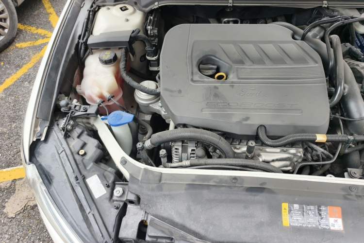 Used Ford Mondeo 2013 1.5L GTDi180 Fashion Edition Engine Bay Right