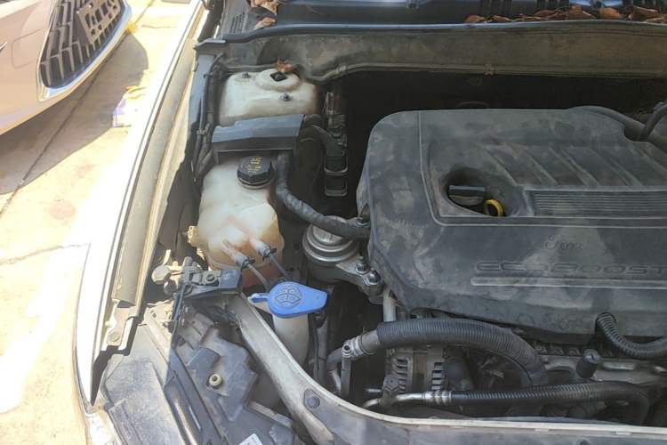 Used Ford Mondeo 2013 1.5L GTDi180 Fashion Edition Engine Bay Right