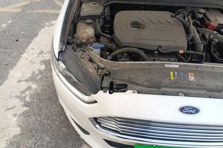 Used Ford Mondeo 2013 1.5L GTDi180 Fashion Edition Engine Bay Right