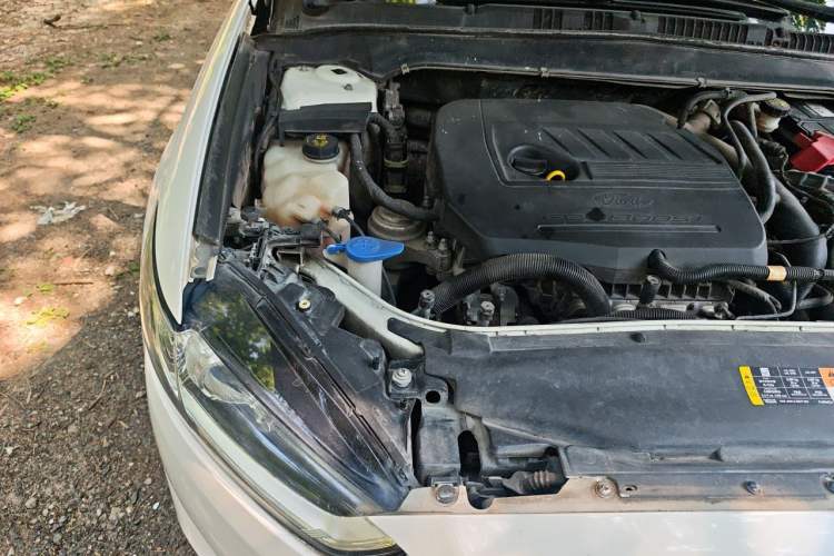 Used Ford Mondeo 2013 1.5L GTDi180 Fashion Edition Engine Bay Right