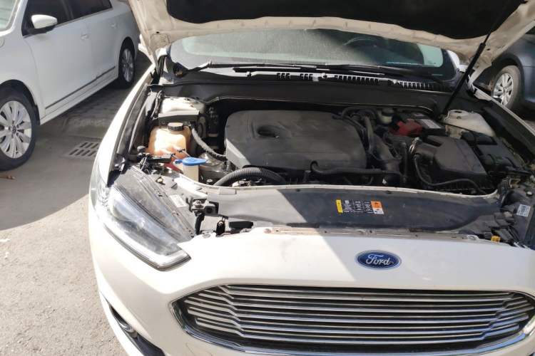 Used Ford Mondeo 2013 1.5L GTDi180 Fashion Edition Engine Bay Right
