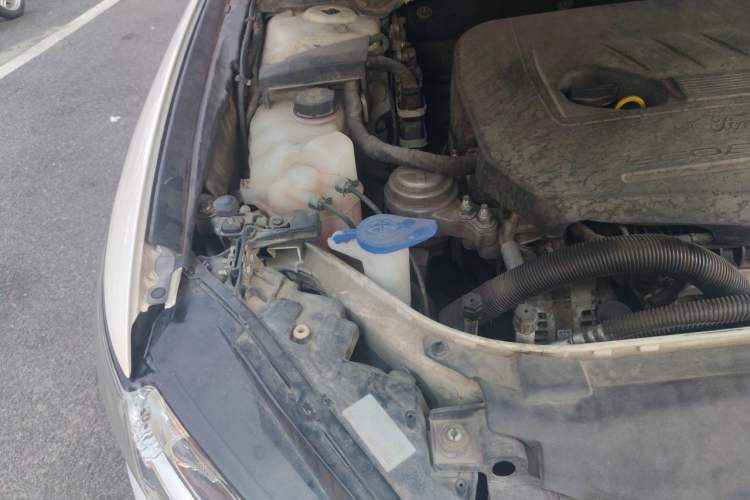Used Ford Mondeo 2013 1.5L GTDi180 Fashion Edition Engine Bay Right
