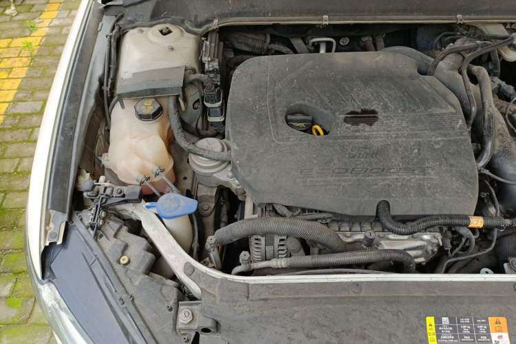 Used Ford Mondeo 2013 1.5L GTDi180 Fashion Edition Engine Bay Right