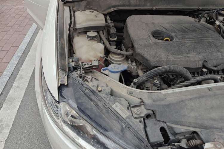 Used Ford Mondeo 2013 1.5L GTDi180 Fashion Edition Engine Bay Right