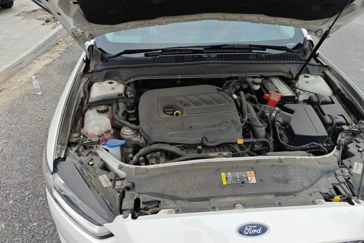 Used Ford Mondeo 2013 1.5L GTDi180 Fashion Edition Engine Bay Right