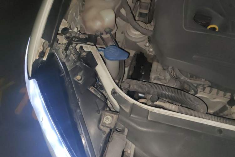 Used Ford Mondeo 2013 1.5L GTDi180 Fashion Edition Engine Bay Right