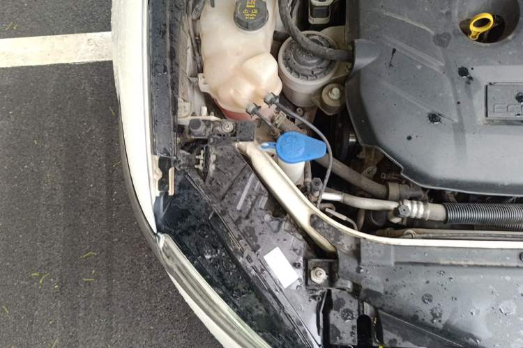 Used Ford Mondeo 2013 2.0L GTDi240 Flagship Edition Engine Bay Right