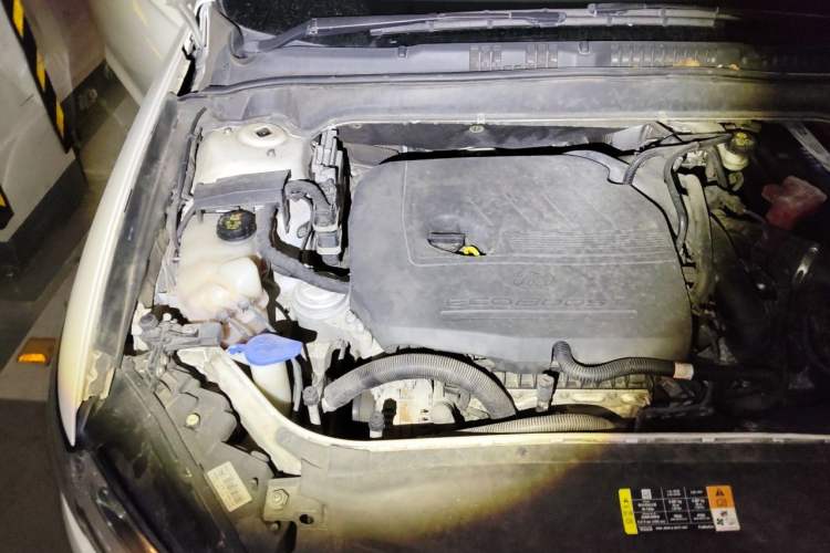 Used Ford Mondeo 2013 1.5L GTDi180 Fashion Edition Engine Bay Right