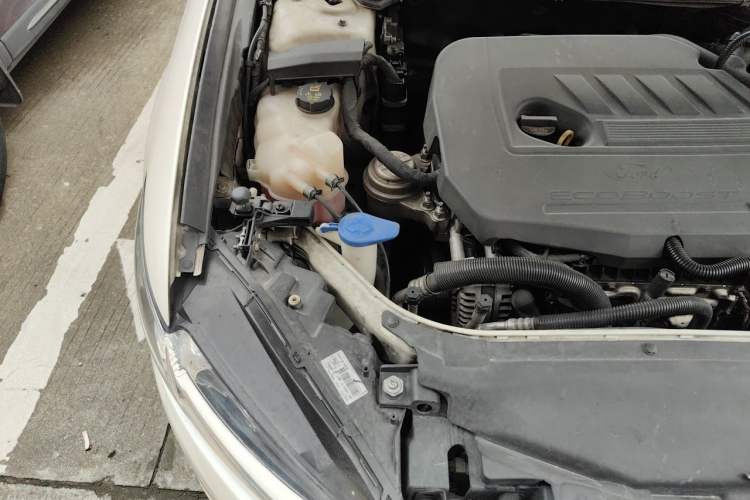 Used Ford Mondeo 2013 1.5L GTDi180 Fashion Edition Engine Bay Right