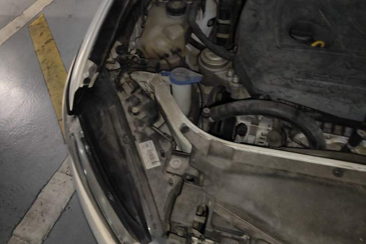 Used Ford Mondeo 2013 1.5L GTDi180 Fashion Edition Engine Bay Right