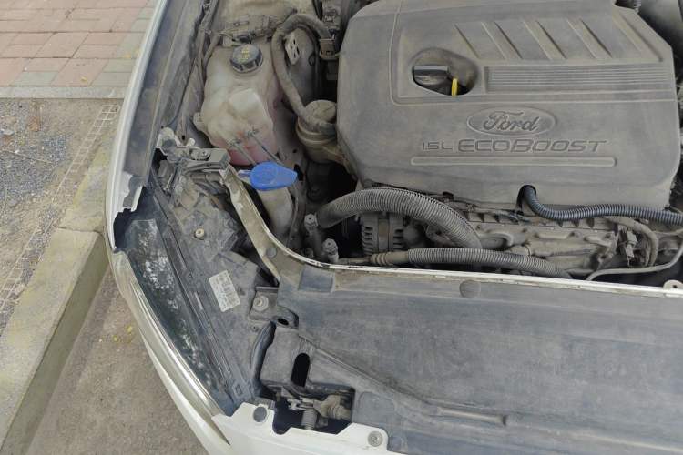 Used Ford Mondeo 2013 1.5L GTDi180 Fashion Edition Engine Bay Right