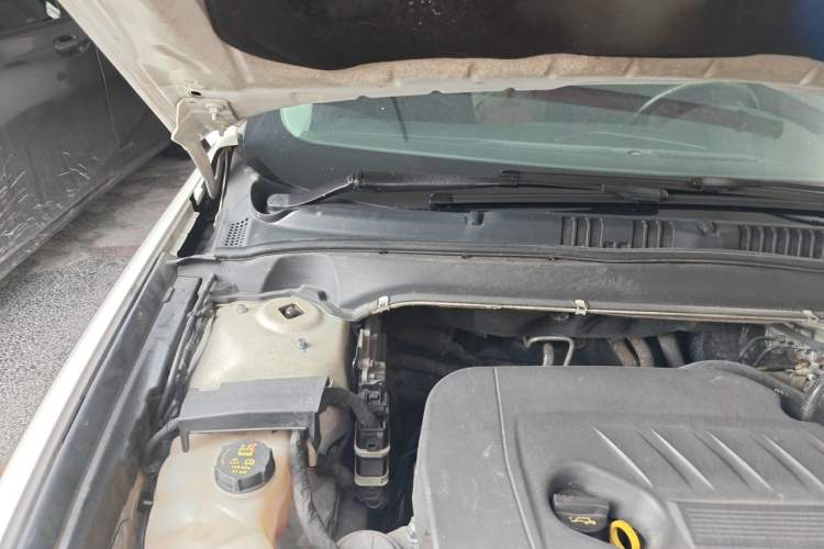 Used Ford Mondeo 2013 1.5L GTDi180 Fashion Edition Engine Bay Right
