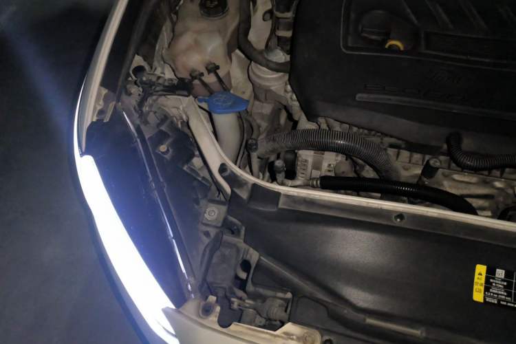 Used Ford Mondeo 2013 1.5L GTDi180 Fashion Edition Engine Bay Right