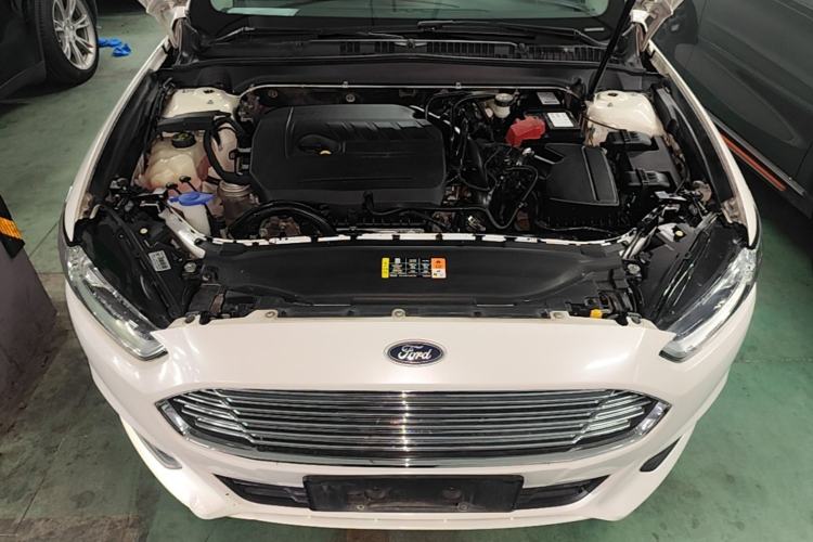 Used Ford Mondeo 2013 1.5L GTDi180 Fashion Edition Engine Bay
