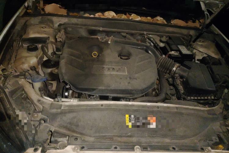 Used Ford Mondeo 2013 2.0L GTDi 200 Luxury Model Engine Bay