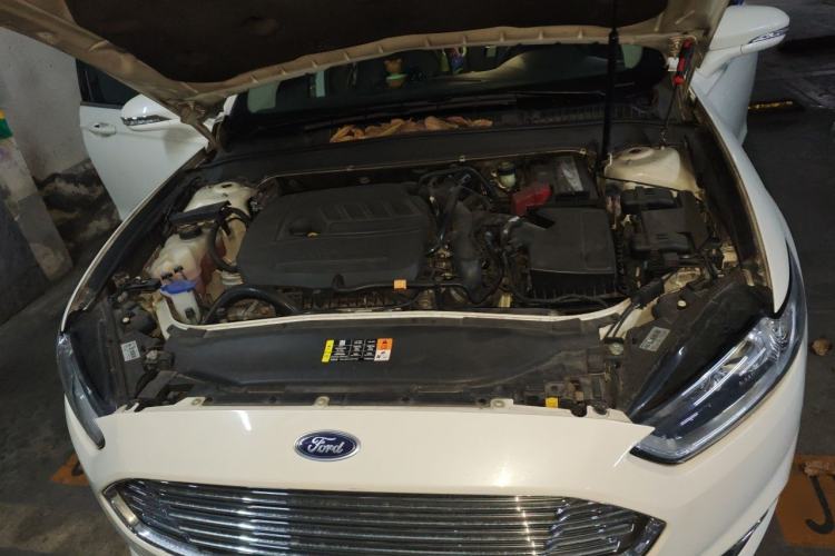 Used Ford Mondeo 2013 1.5L GTDi180 Fashion Edition Engine Bay