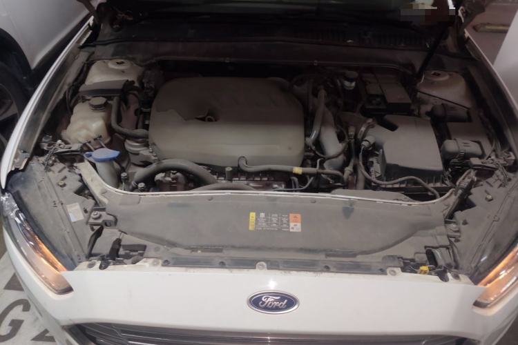 Used Ford Mondeo 2013 1.5L GTDi180 Fashion Edition Engine Bay