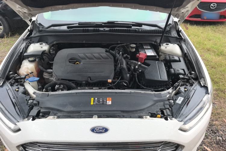 Used Ford Mondeo 2013 1.5L GTDi180 Fashion Edition Engine Bay