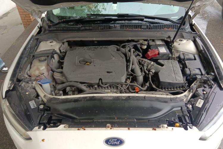 Used Ford Mondeo 2013 1.5L GTDi180 Fashion Edition Engine Bay